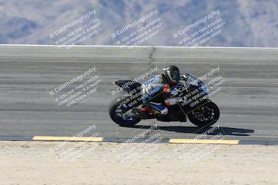 media/May-10-2025-Race Pace (Sat) [[db32fef2da]]/Vested/3-Bowl Set 1 (9am)/